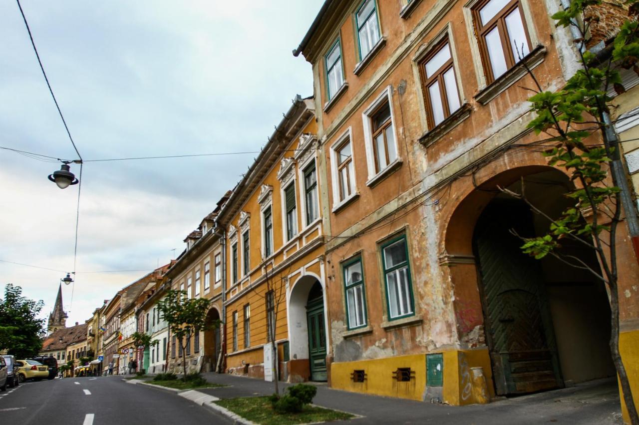 Historical House Apartment Sibiu Exterior photo