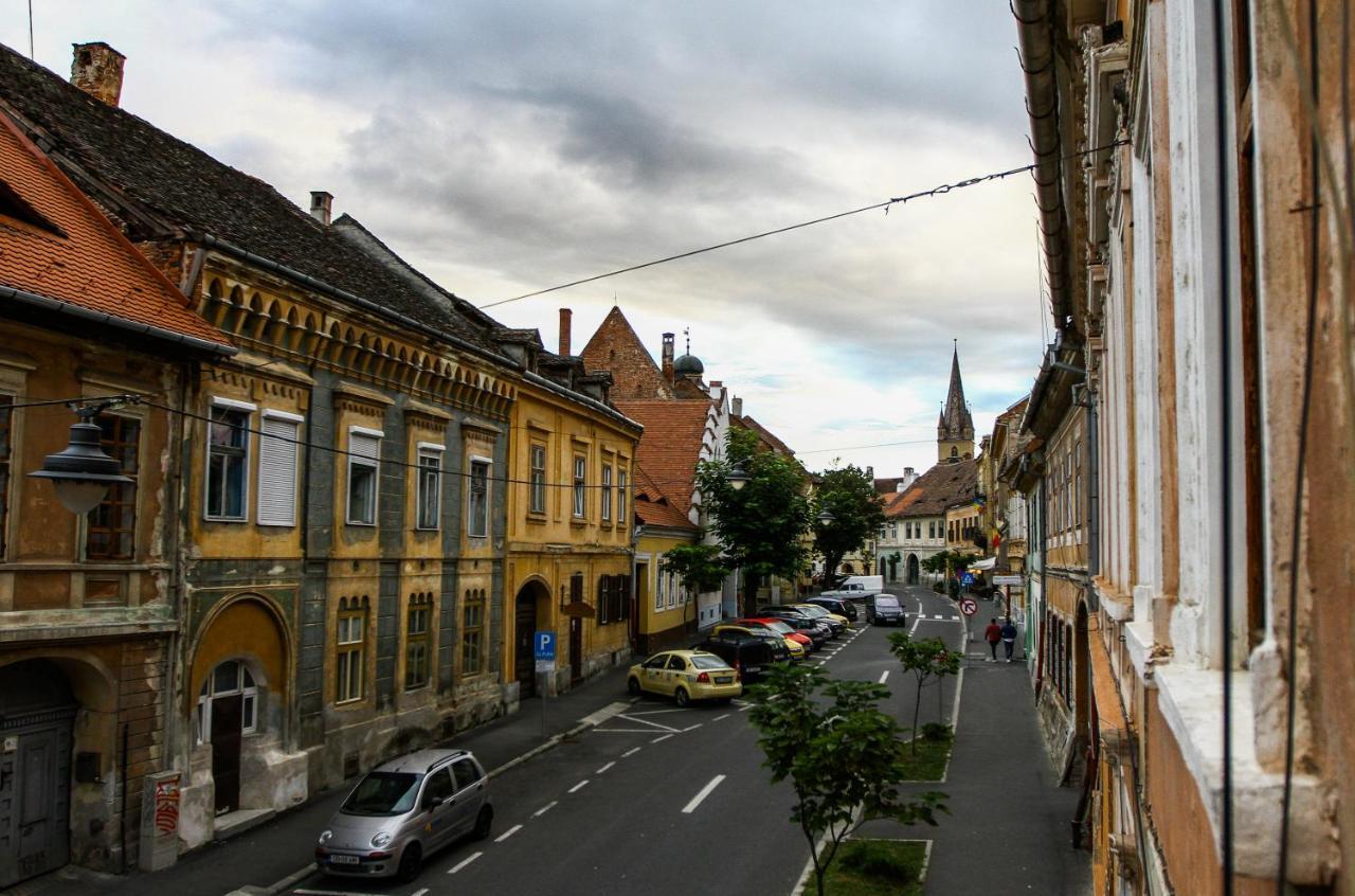 Historical House Apartment Sibiu Exterior photo